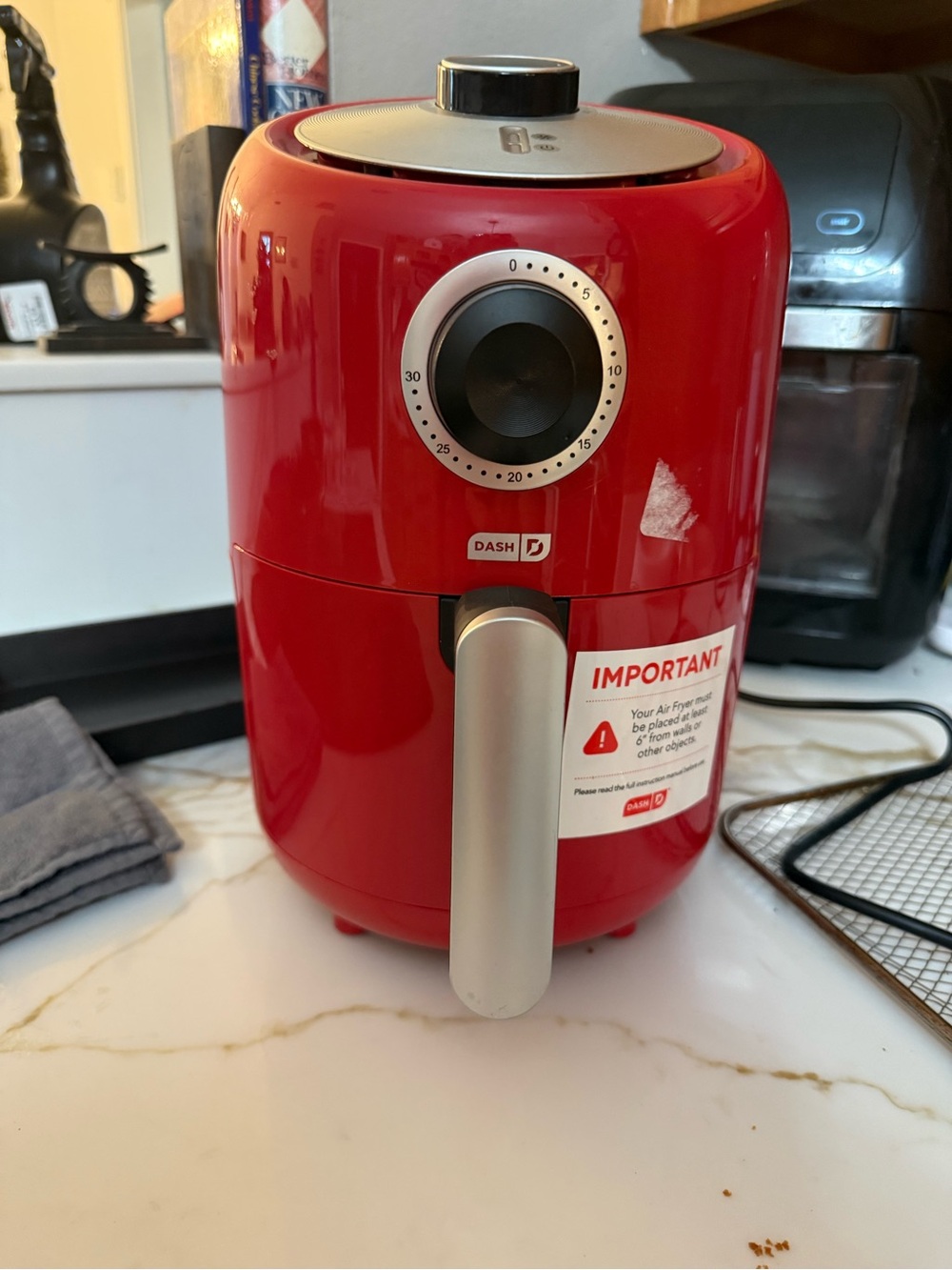 Ash Red Countertop Air Fryer with Silver Handle 2 quarts